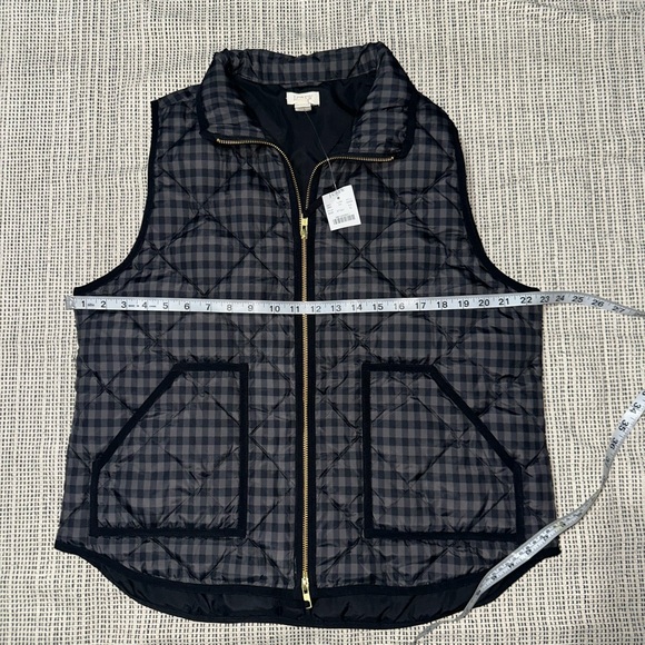 J.Crew Quilted Puffer Vest Plaid Buffalo Check Grey Black Size XLarge NWT‎ - Picture 5 of 8